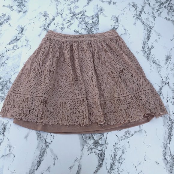 XHILARATION PINK MINI LACE SKIRT - Picture 1 of 5